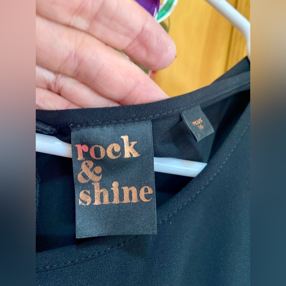 Black Flowing Breathable Romper 16 Plus - Picture 4 of 7